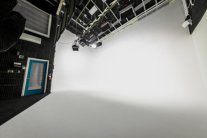 Photo & Video Studio with CYC Wall & Client Lounge
